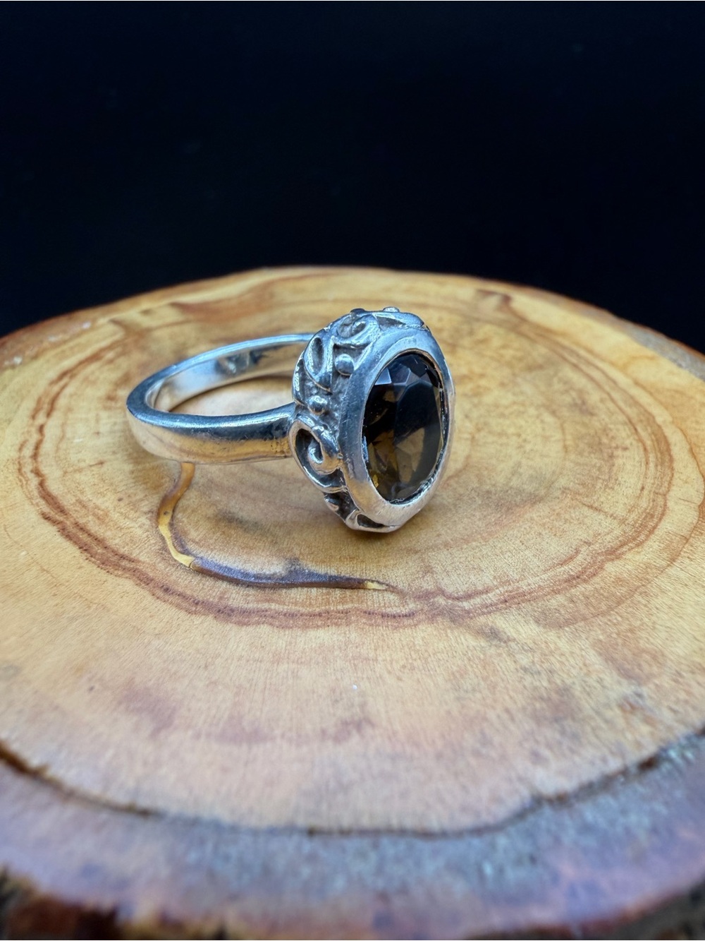 Sterling Silver Smoky Quartz Oval Ring - Size 6.75 - 7.3g